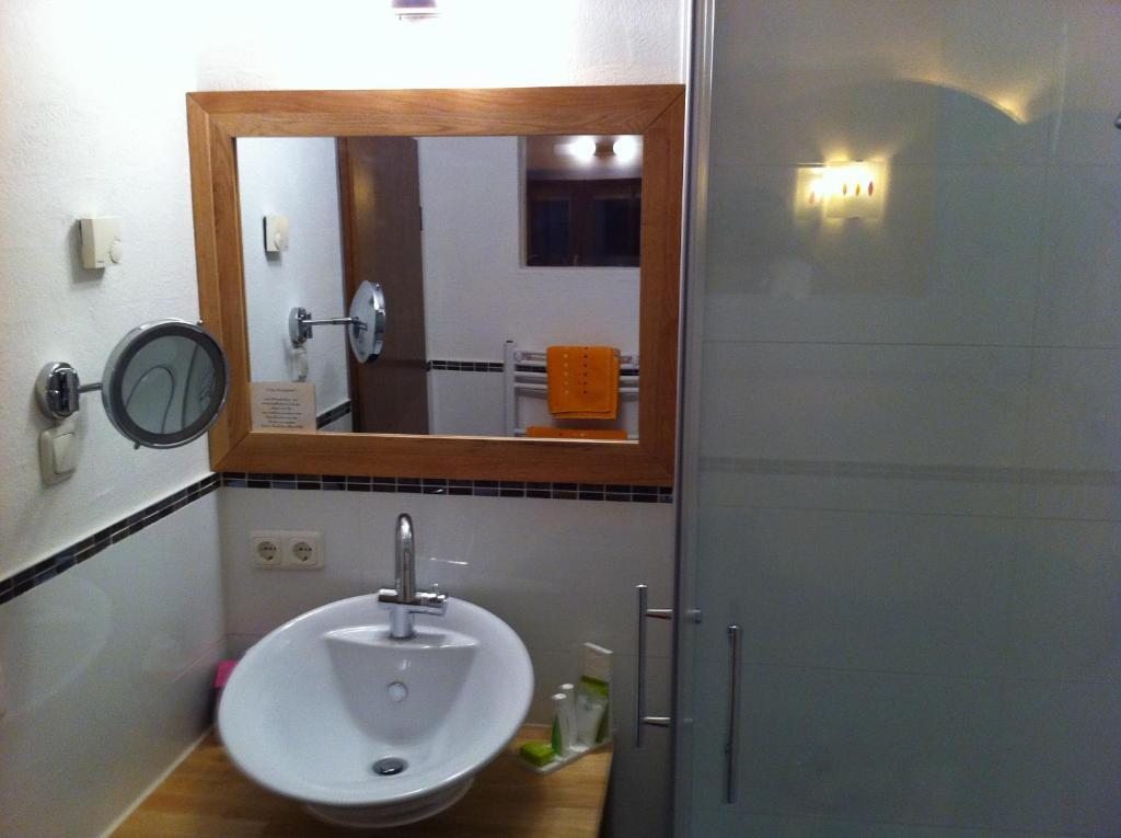 Bio Hotel Bayerischer Wirt 아우크스부르크 객실 사진